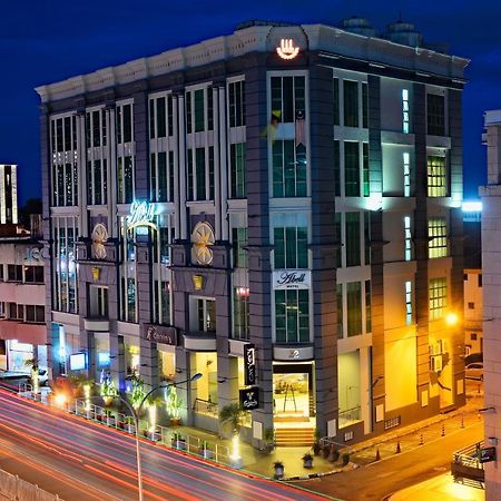 Abell Hotel Kuching Bagian luar foto