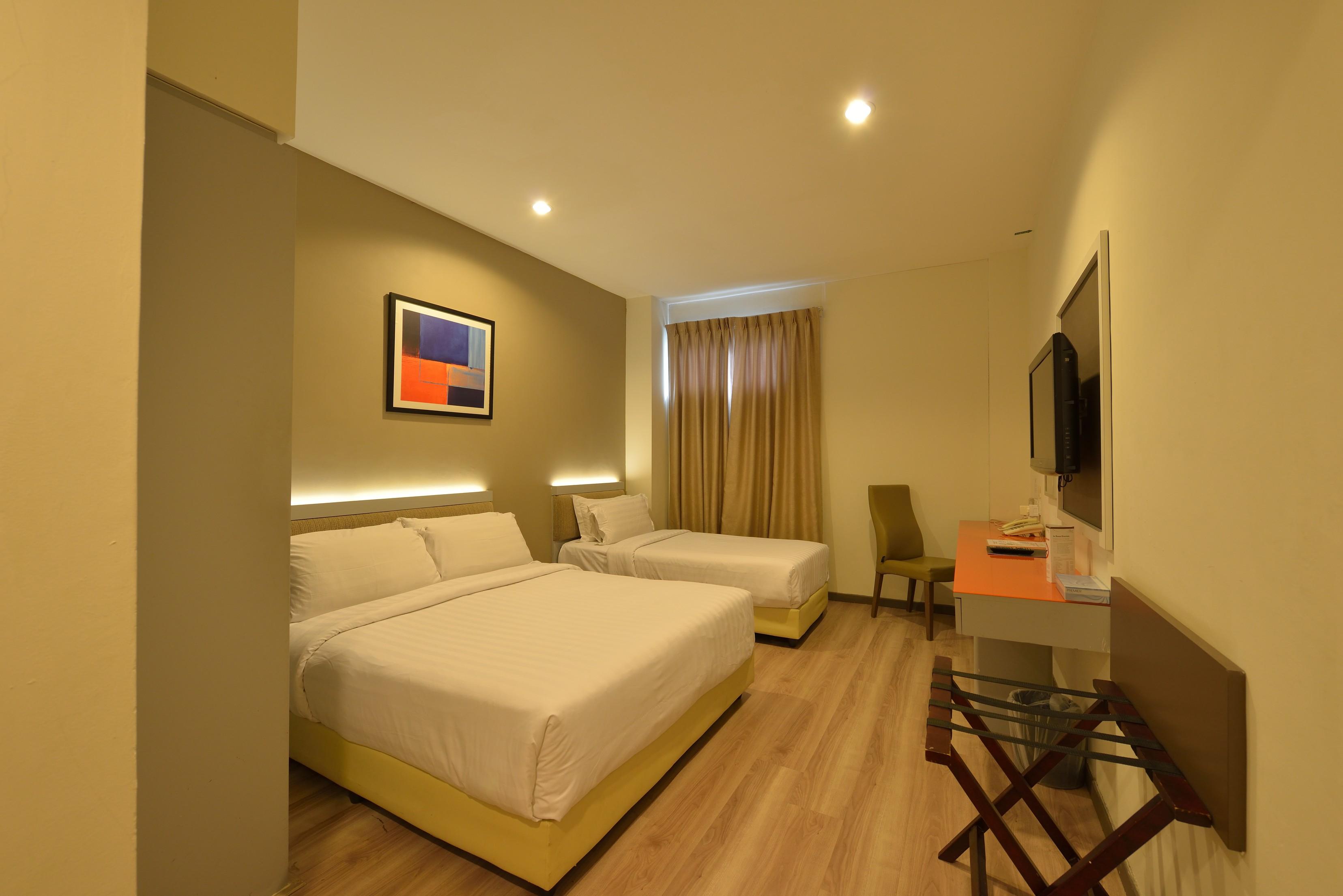 Abell Hotel Kuching Bagian luar foto