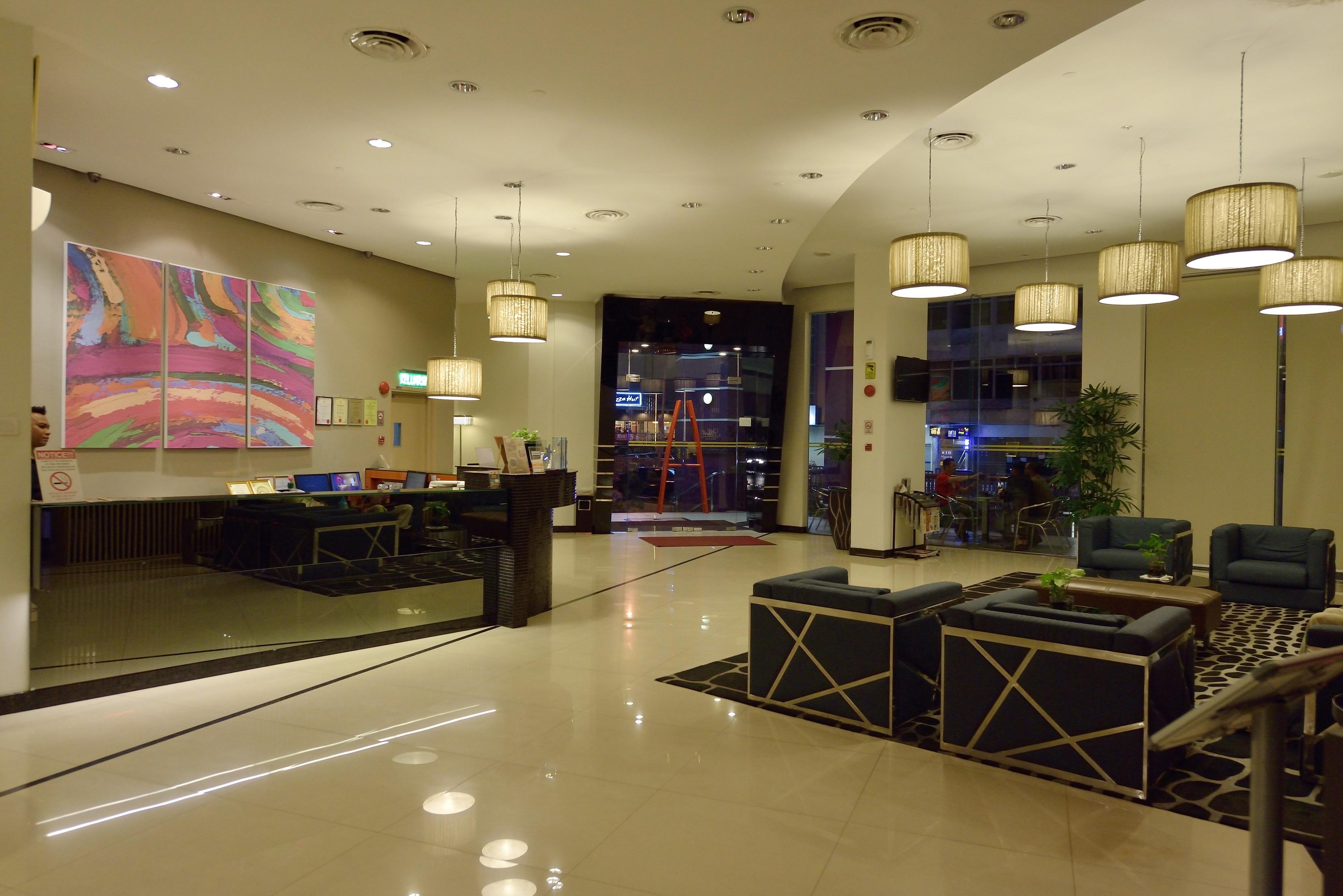 Abell Hotel Kuching Bagian luar foto