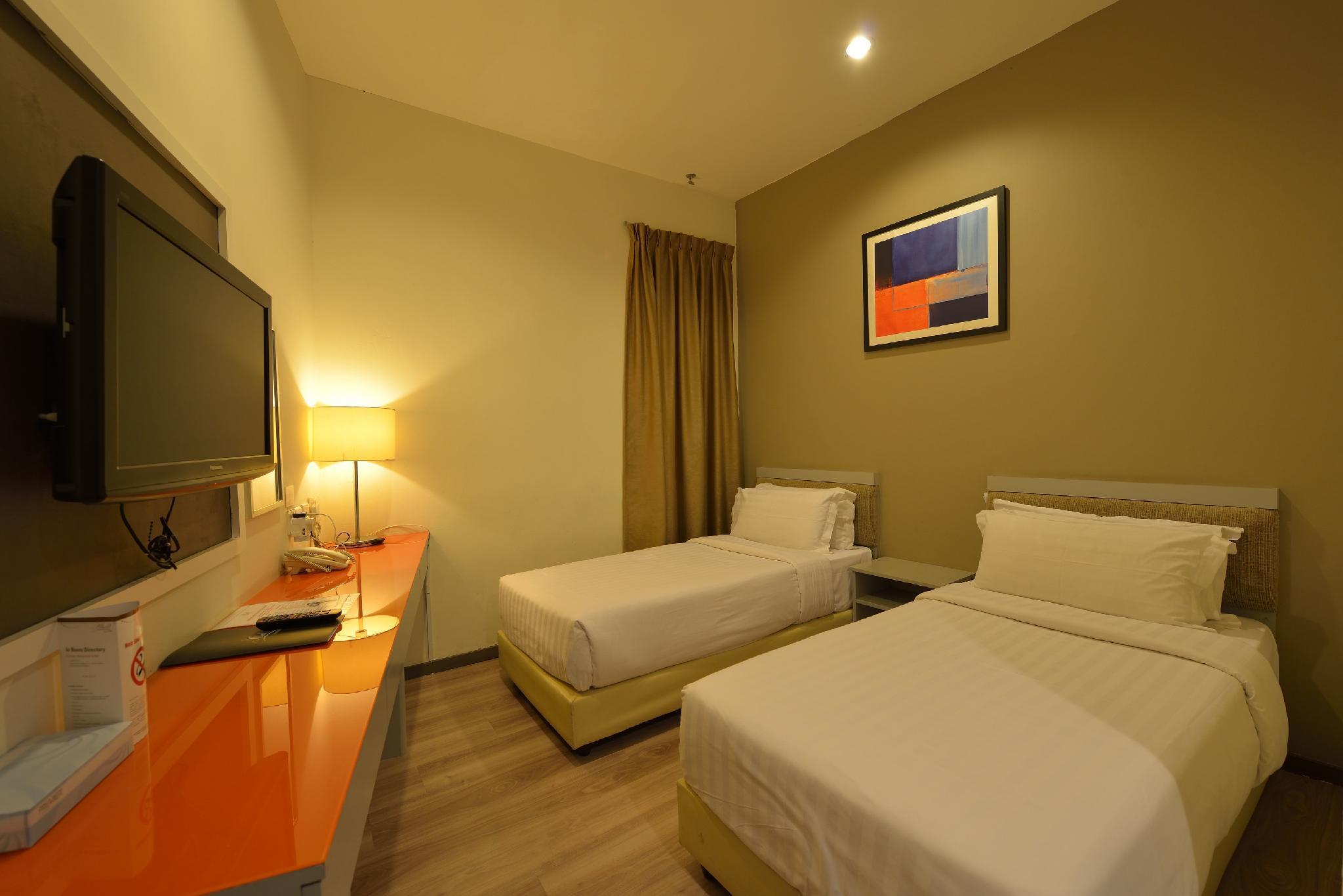Abell Hotel Kuching Bagian luar foto